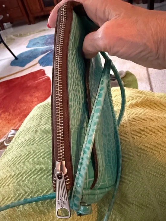 Turquoise Croc-Embossed Crossbody Bag - Patricia Nash - Picture 5 of 6